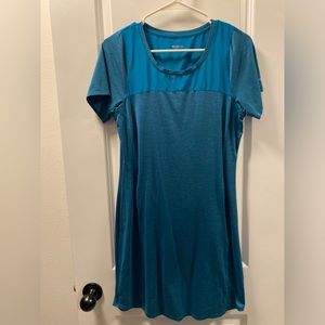 Columbia Womens Size Small Short Sleeve Blue Dress Side Pockets